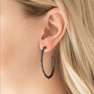 Paparazzi gunmetal/ black hoop earrings